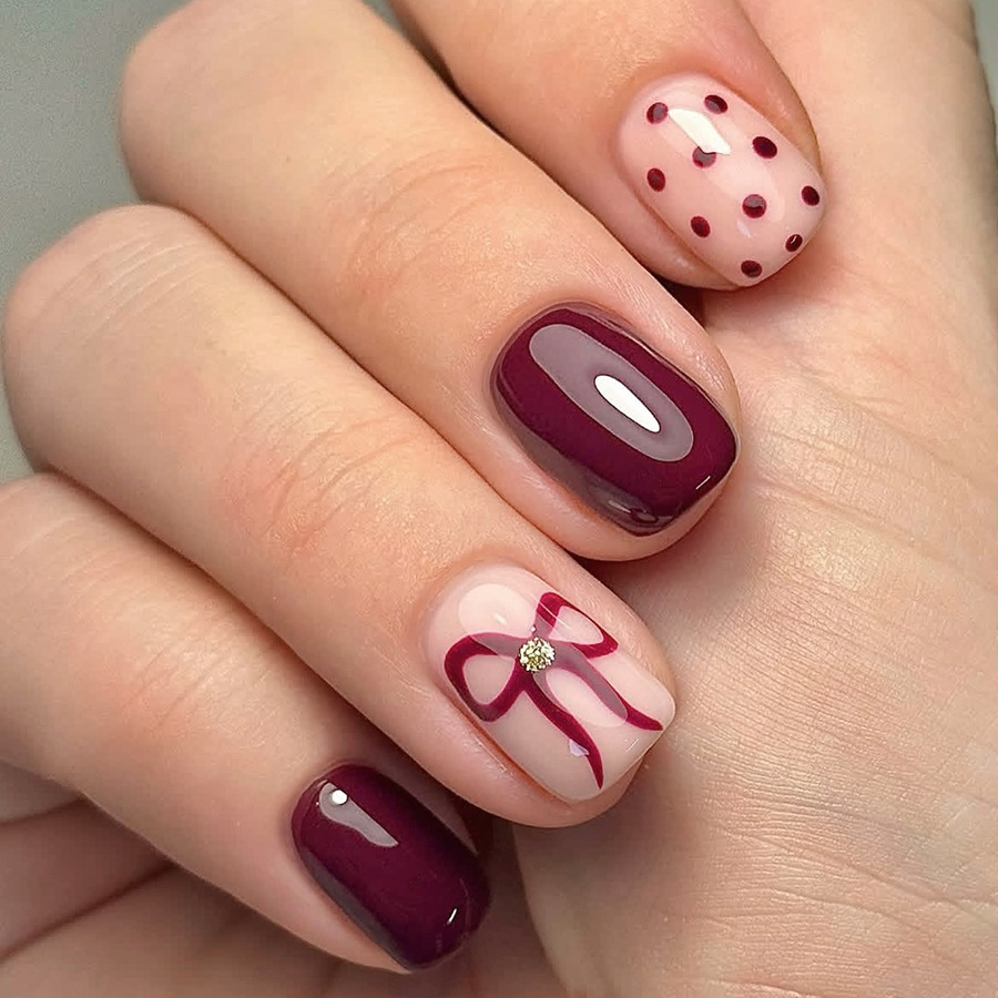 Nail Art Aesthetic - ضغط مربع قصير على الأظافر نقاط
