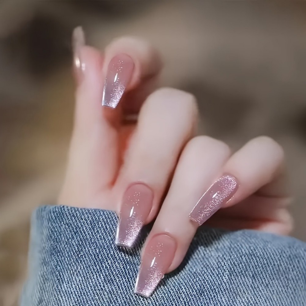 Nail Art Aesthetic - 24 قطعة من الأظافر الصناعية اللامعة