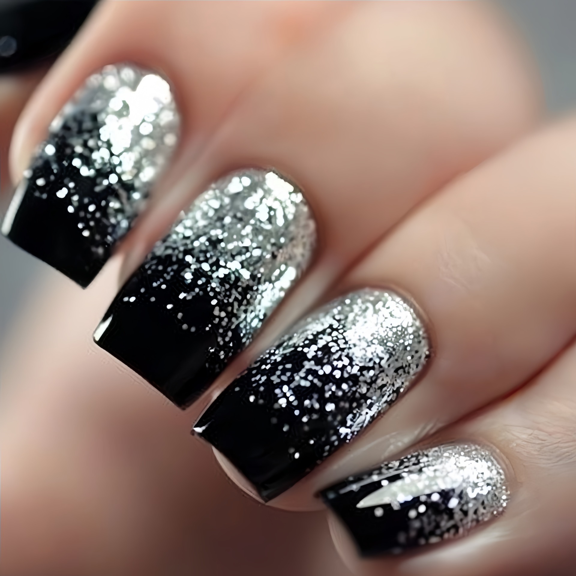 Nail Art Aesthetic - أظافر صناعية قصيرة متوسطة متدرجة بني