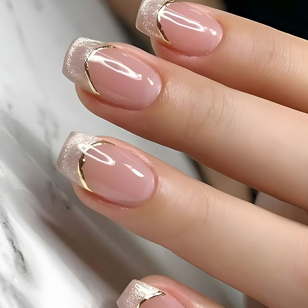 أظافر صناعية متوسطة الطول للنس - مراجعة Nail Art Aesthetic وسعره