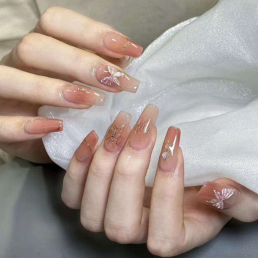 أظافر صناعية متوسطة الطول للنس - مراجعة Nail Art Aesthetic وسعره