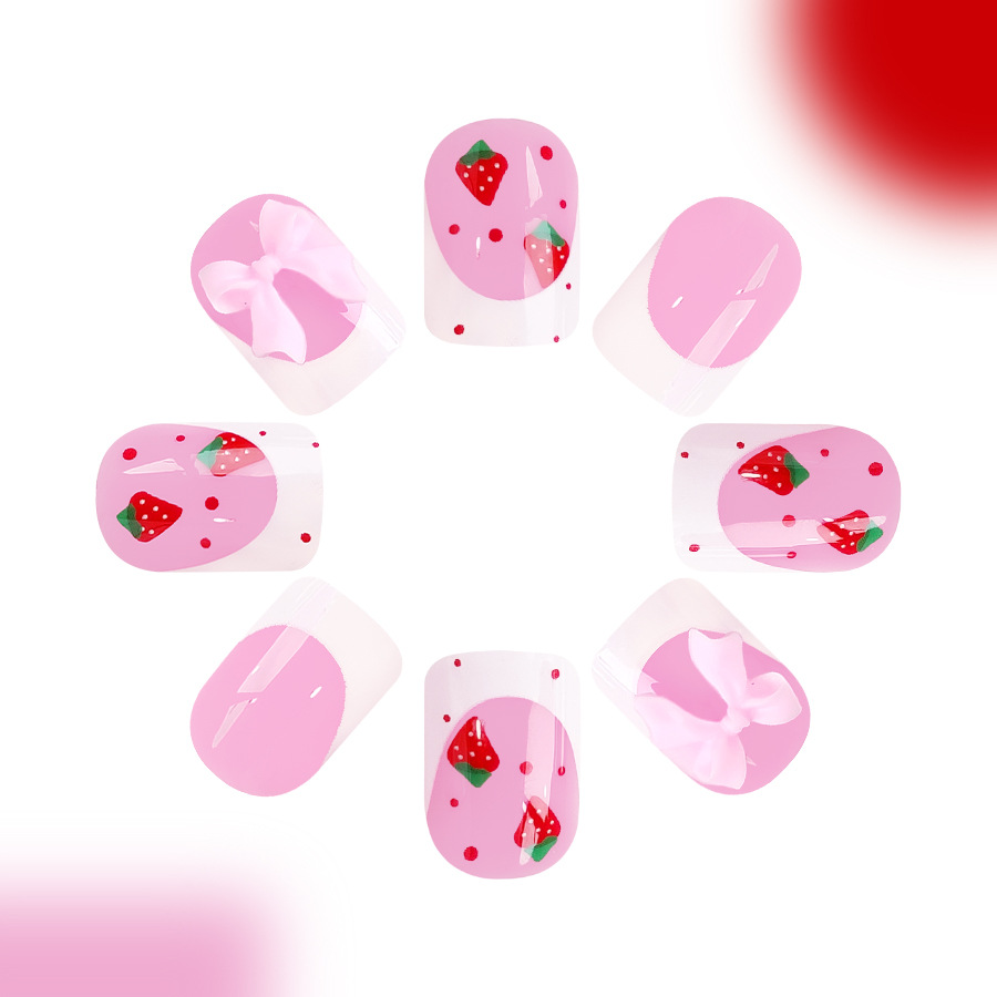 24 قطعة تصاميم الفراولة الحمرا - مراجعة Nail Art Aesthetic وسعره
