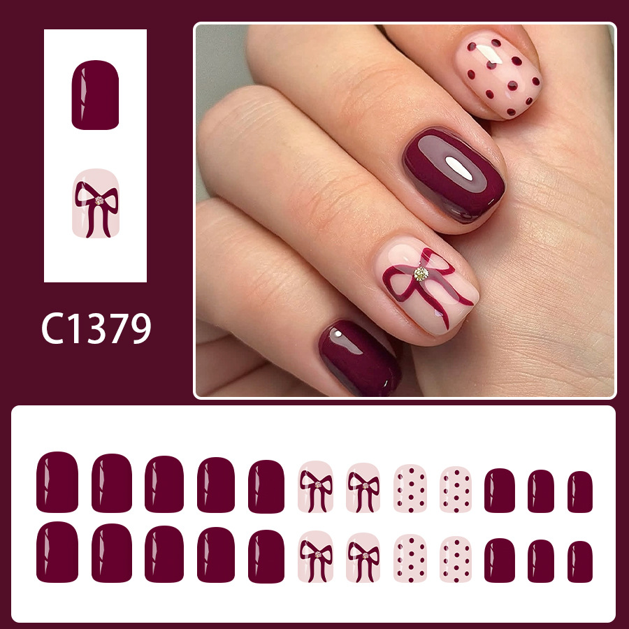 ضغط مربع قصير على الأظافر نقاط - مراجعة Nail Art Aesthetic وسعره