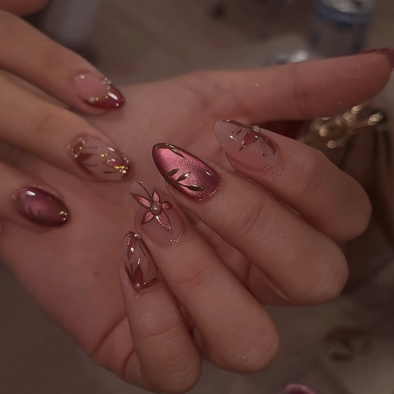 24 قطعة أظافر صناعية قصيرة بتص - مراجعة Nail Art Cat Eye Simple وسعره