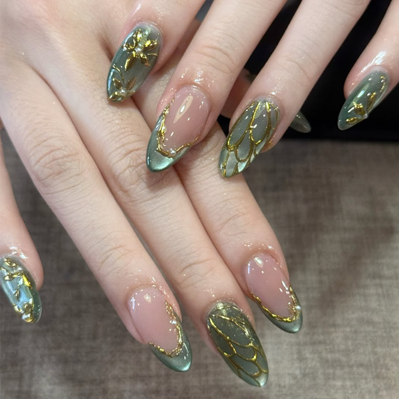 24 قطعة أظافر صناعية قصيرة بتص - مراجعة Nail Art Cat Eye Simple وسعره